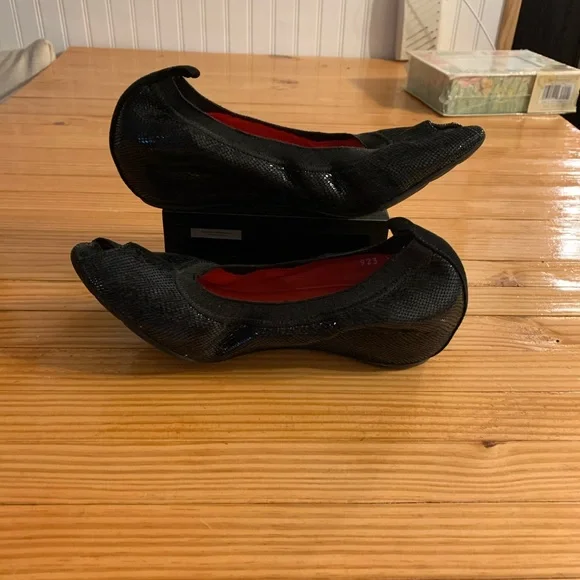 Pos Ole Rouge size 38 wedged heel - Picture 1 of 6